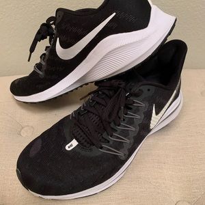 Women's Nike Zoom Vomero 14